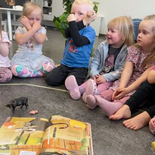 Suss! Barnið mitt sefur